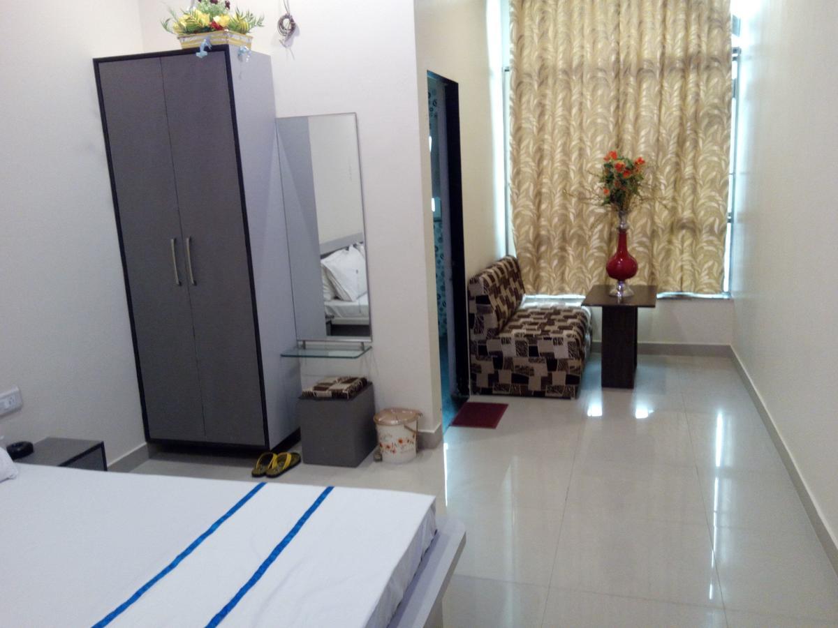 Friends & Restaurant Hotel Bijainagar